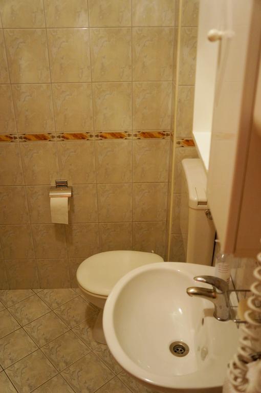 Kamena Apartment & Studio มาคาร์สกา ภายนอก รูปภาพ