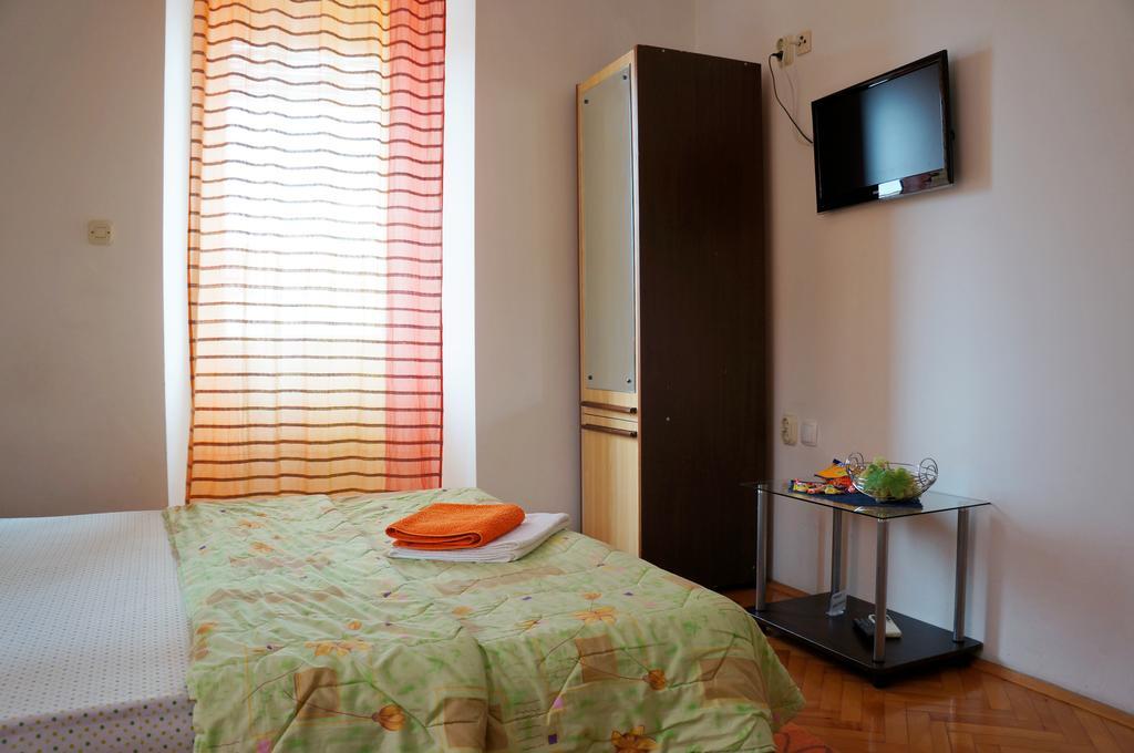 Kamena Apartment & Studio มาคาร์สกา ภายนอก รูปภาพ