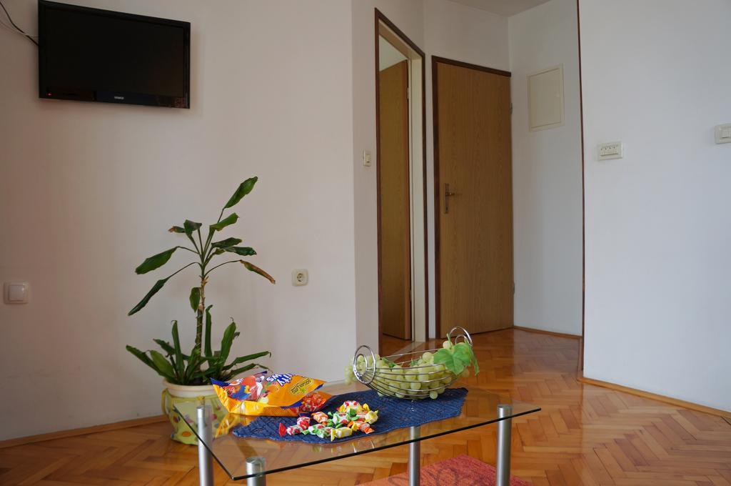 Kamena Apartment & Studio มาคาร์สกา ภายนอก รูปภาพ