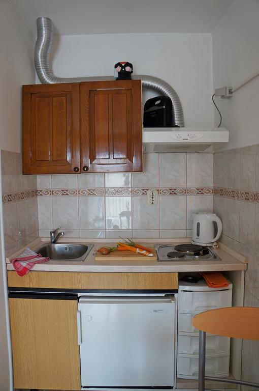 Kamena Apartment & Studio มาคาร์สกา ภายนอก รูปภาพ