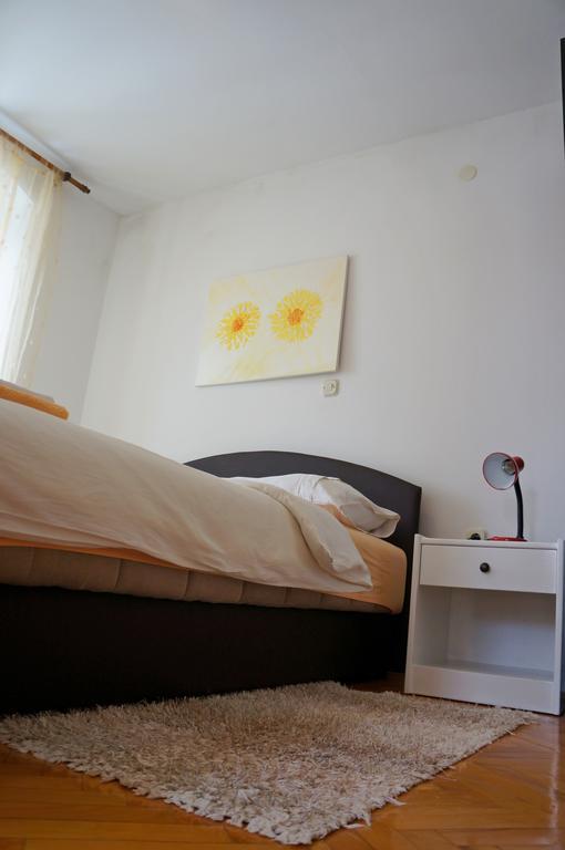 Kamena Apartment & Studio มาคาร์สกา ภายนอก รูปภาพ